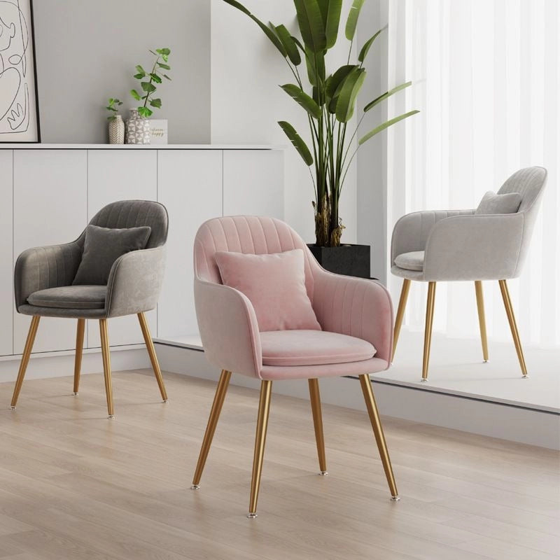 Built using durable engineered plywood, elastic belts, and high-density foam, it's as dependable as it is stylish.
