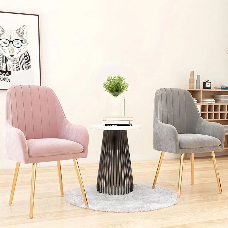 This piece’s balanced proportions and luxe surface finishes make it suitable for contemporary table chair sets in both residential and café settings