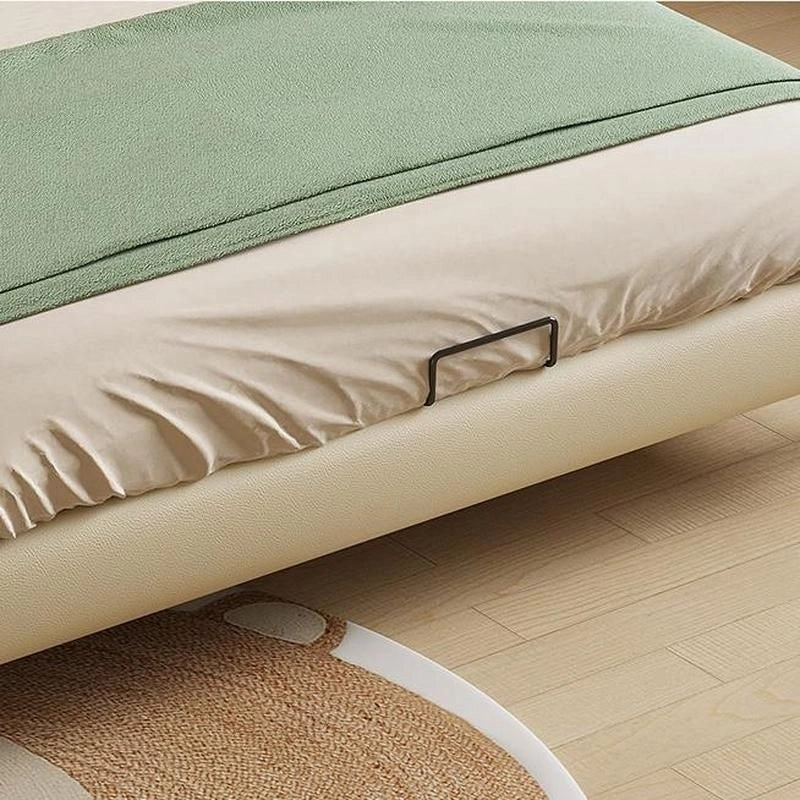 The Como kids bed is a delightful addition to any children's room, featuring a dog-ear inspired headboard with smooth caramel accents over a cream faux leatherette base. 